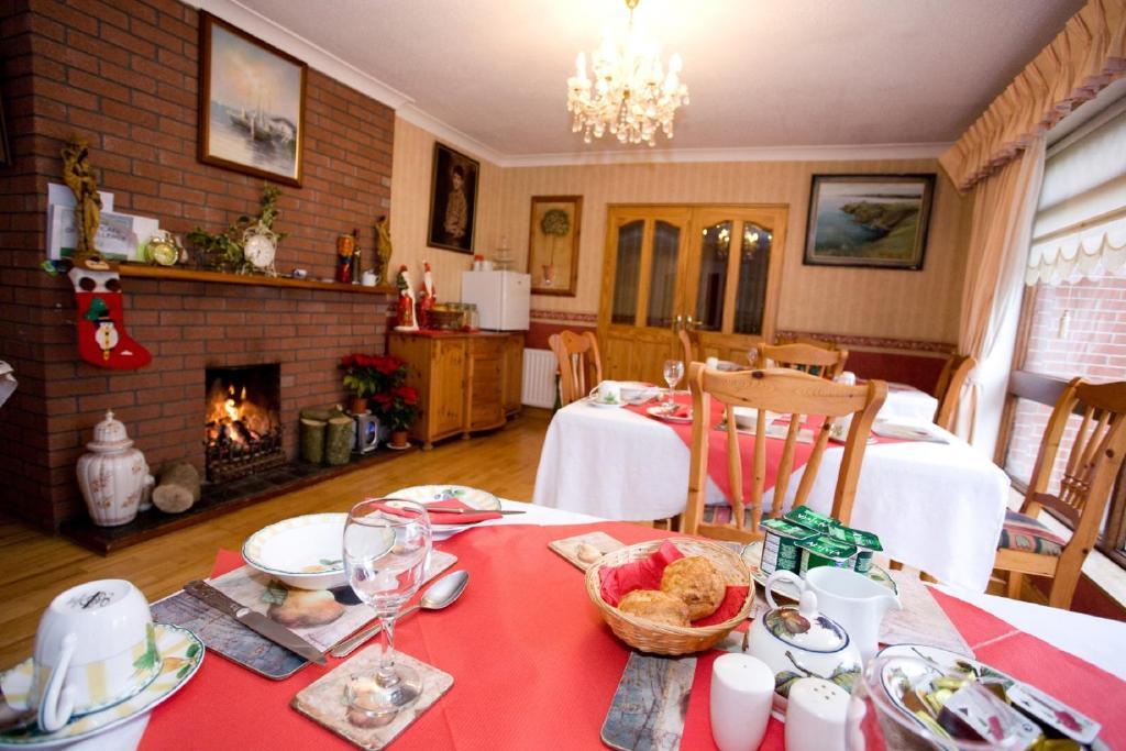 Evergreen Bed&Breakfast Swords Buitenkant foto