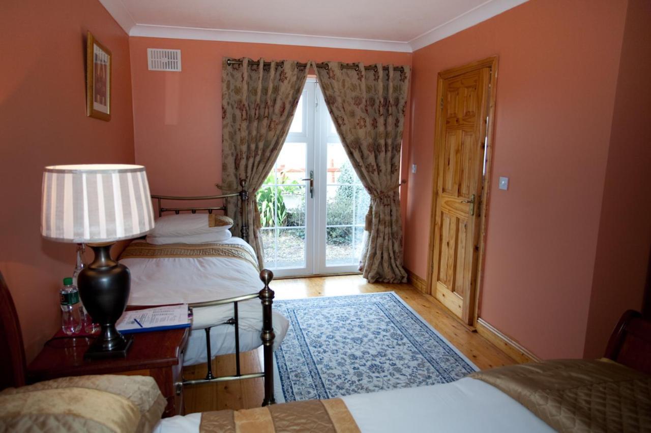 Evergreen Bed&Breakfast Swords Buitenkant foto