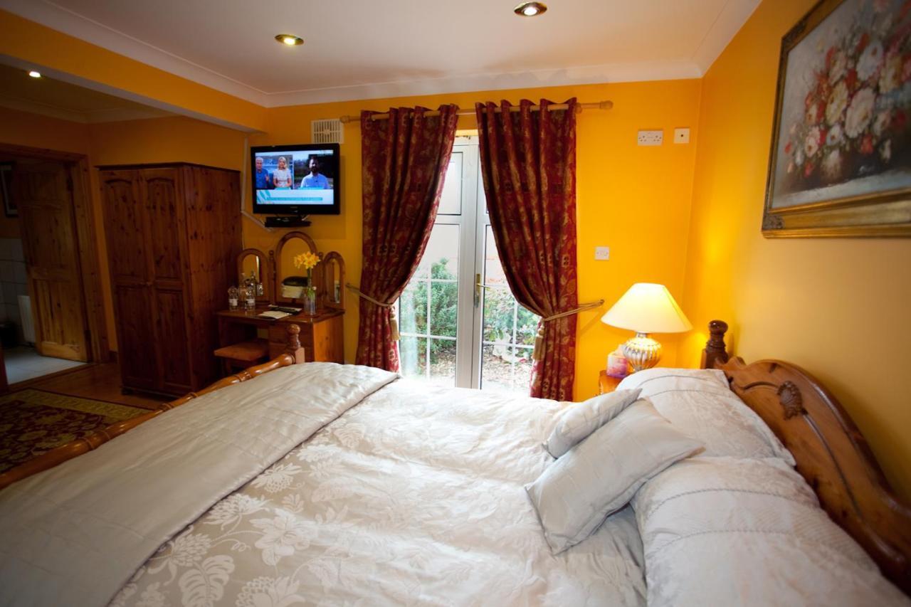 Evergreen Bed&Breakfast Swords Buitenkant foto