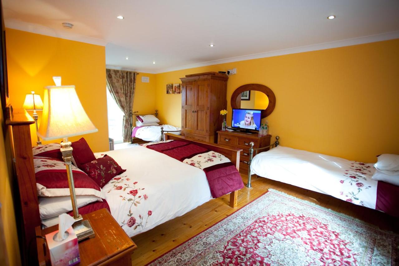 Evergreen Bed&Breakfast Swords Buitenkant foto
